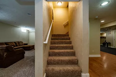 825 Chaucer Lane, Tipp City, OH 45371 - Photo 53