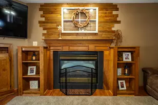 825 Chaucer Ln, Tipp City, OH 45371 - Photo 23