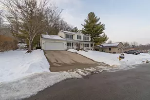 1330 Maple Leaf Ct, Sidney, OH 45365 - Photo 3