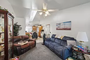 5564 W Ridgewood Rd, Springfield, OH 45503 - Photo 7