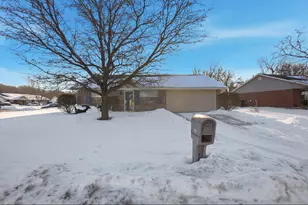 5564 W Ridgewood Rd, Springfield, OH 45503 - Photo 3