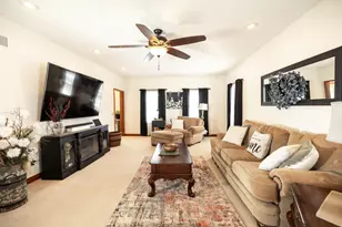 4661 Rosswood Ln, Springfield, OH 45502 - Photo 7