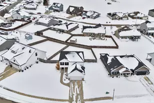 2706 Executive Dr, Troy, OH 45373 - Photo 7