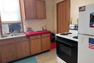 405 E Carrol St, Kenton, OH 43326 - Photo 3