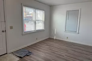 405 E Carrol St, Kenton, OH 43326 - Photo 25