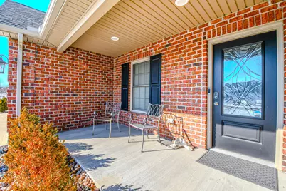 607 W Bentley Circle, Troy, OH 45373 - Photo 7