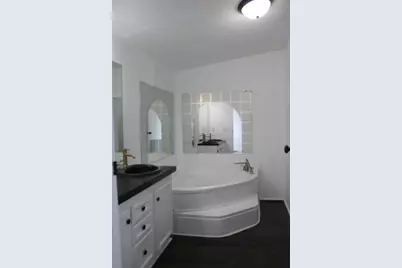 310 N Ohio Street, Jackson Center, OH 45334 - Photo 11