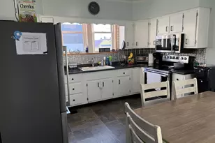 328 E Livingston St, Celina, OH 45822 - Photo 7