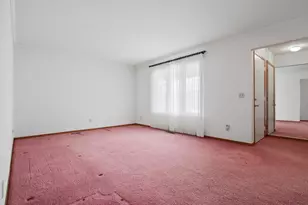 1040 Carson Ln, Springfield, OH 45503 - Photo 7