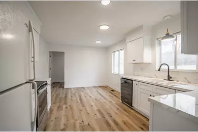 861 Kenbrook Drive, Vandalia, OH 45377 - Photo 13