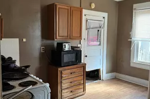 424 N Shaffer St, Springfield, OH 45504 - Photo 3