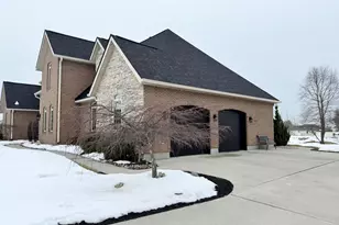 673 Sedgwick Way, Troy, OH 45373 - Photo 3