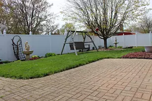 1521 Erika Dr, Springfield, OH 45503 - Photo 11