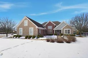 986 Brookwood Dr, Troy, OH 45373 - Photo 3