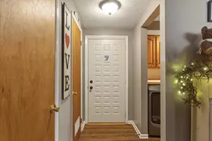 1408 Mapleridge Dr, Fairborn, OH 45324 - Photo 3