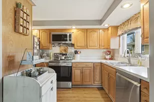 1408 Mapleridge Dr, Fairborn, OH 45324 - Photo 9