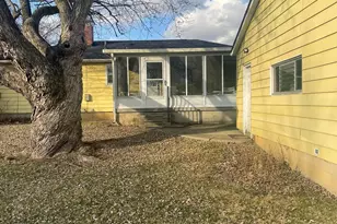 1621 Victory Dr, Springfield, OH 45505 - Photo 7