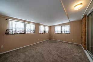 16 Hillgard St, Dayton, OH 45426 - Photo 13