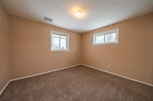 16 Hillgard St, Dayton, OH 45426 - Photo 15