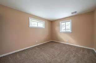 16 Hillgard St, Dayton, OH 45426 - Photo 17