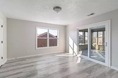 8041 Bushclover Drive, Tipp City, OH 45371 - Photo 17