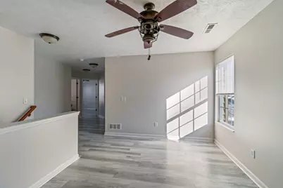 8041 Bushclover Drive, Tipp City, OH 45371 - Photo 13