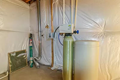 8041 Bushclover Drive, Tipp City, OH 45371 - Photo 33