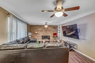 7275 McKenna Pl, Englewood, OH 45322 - Photo 3