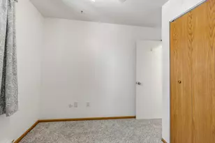 2508 W Foxchase Ct, Troy, OH 45373 - Photo 9