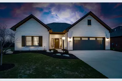 822 Pebble Place, Tipp City, OH 45371 - Photo 3