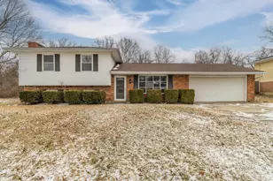 42 Ramsey Dr, Hamilton, OH 45013 - Photo 1