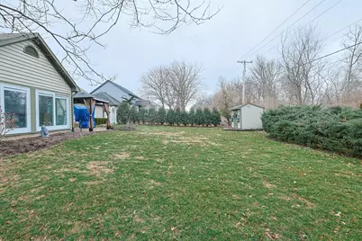 735 Chaucer Lane, Tipp City, OH 45371 - Photo 33