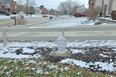 735 Chaucer Lane, Tipp City, OH 45371 - Photo 41