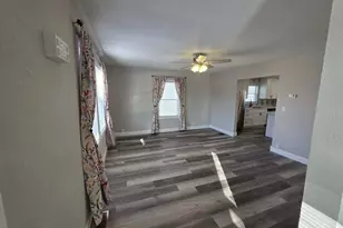 806 Oliver St, Saint Marys, OH 45885 - Photo 3