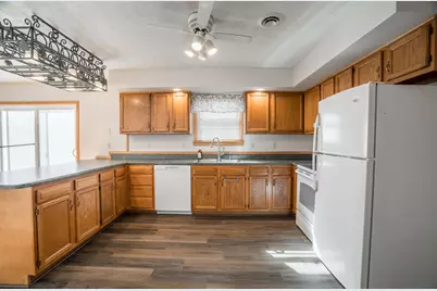 227 E Walnut Street, Saint Paris, OH 43072 - Photo 9