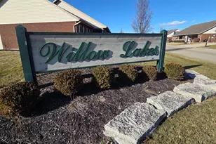 1812 Willow Lakes Dr, Springfield, OH 45502 - Photo 39