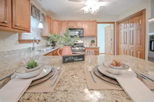 1812 Willow Lakes Dr, Springfield, OH 45502 - Photo 19