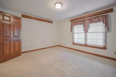 1812 Willow Lakes Drive, Springfield, OH 45502 - Photo 13