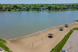 1730 W Choctaw Dr, London, OH 43140 - Photo 7