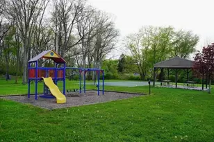 1730 W Choctaw Dr, London, OH 43140 - Photo 3