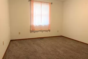 4577 Reno Ln, Springfield, OH 45503 - Photo 9