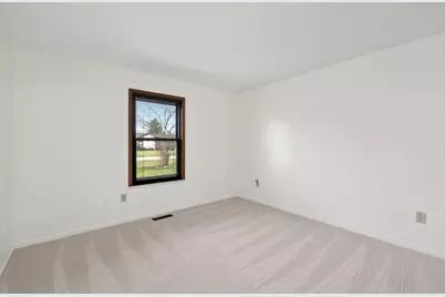 1010 Meadow Lark Drive, Enon, OH 45323 - Photo 35