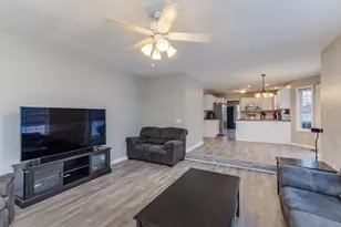 1345 Kenton Way, Troy, OH 45373 - Photo 5