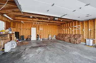 516 S Madriver St, Bellefontaine, OH 43311 - Photo 39