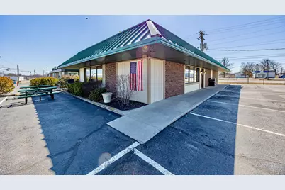 424 E Main Street, Bellefontaine, OH 43311 - Photo 3