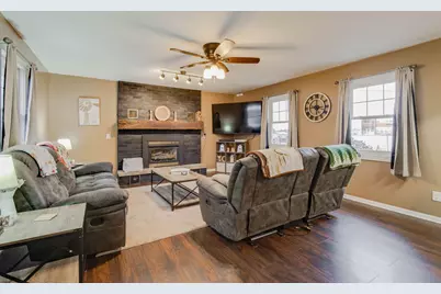 1209 W High Street, Saint Marys, OH 45885 - Photo 9