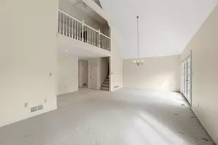 480 E Parnell Pl, Springfield, OH 45503 - Photo 9