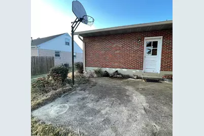 1921 Elaina Drive, Springfield, OH 45503 - Photo 11