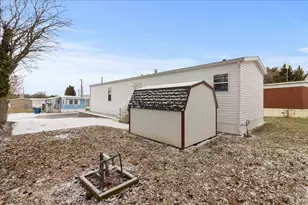 1000 Garfield Ave, Bellefontaine, OH 43311 - Photo 25