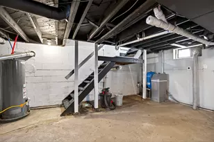 9475 W National Rd, New Carlisle, OH 45344 - Photo 23